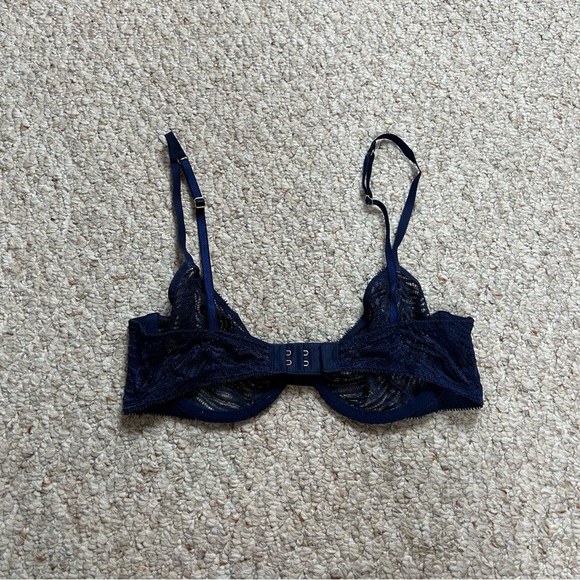 Victorias Secret Blue Unlined Demi Bra Womens 34C Lace Adjustable Strap Wired - Picture 3 of 10